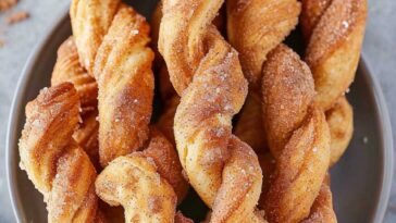 Air fryer cinnamon twists