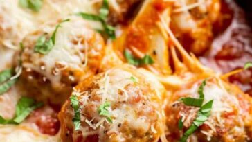 Chicken parmesan meatballs