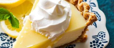 Creamy lemon pie